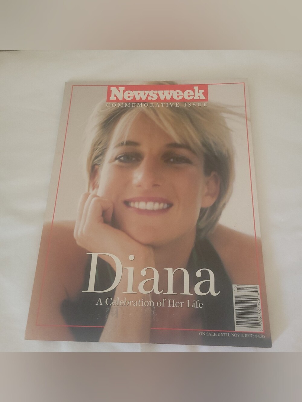 Vintage 1997 Newsweek Commemorative Issue - Princess Diana